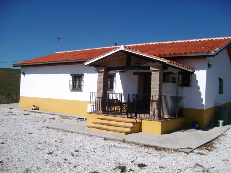 Finca - Cortijo in Alora