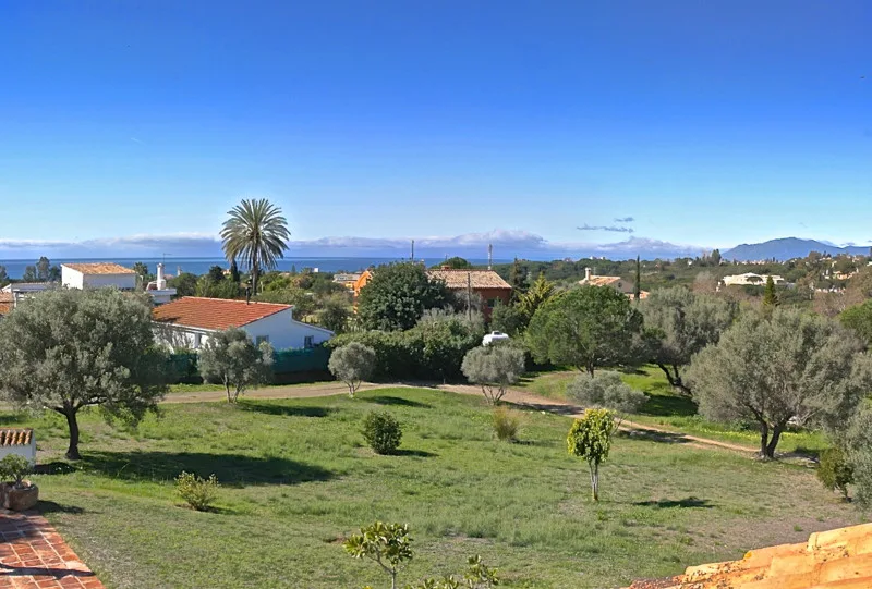 Vrijstaande villa · Elviria