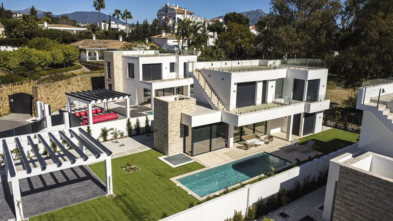 Fritliggende villa · Atalaya