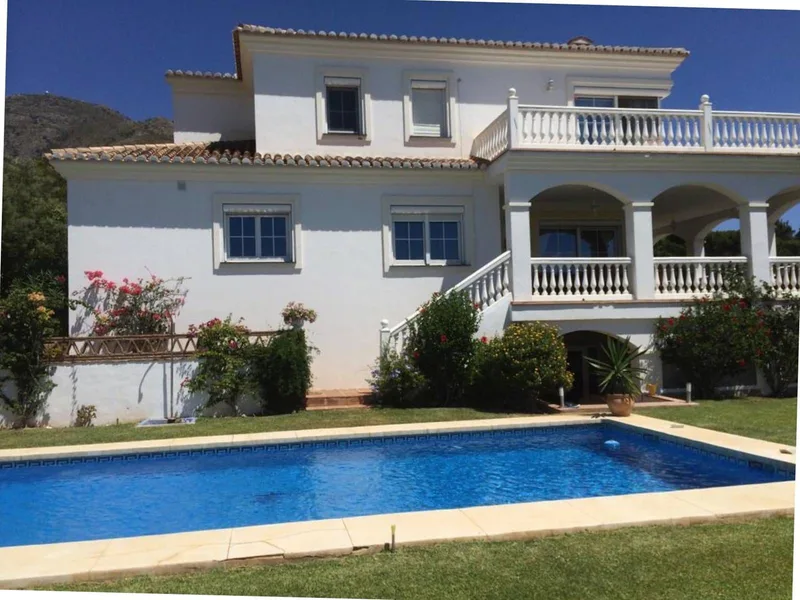 Detached Villa in Mijas
