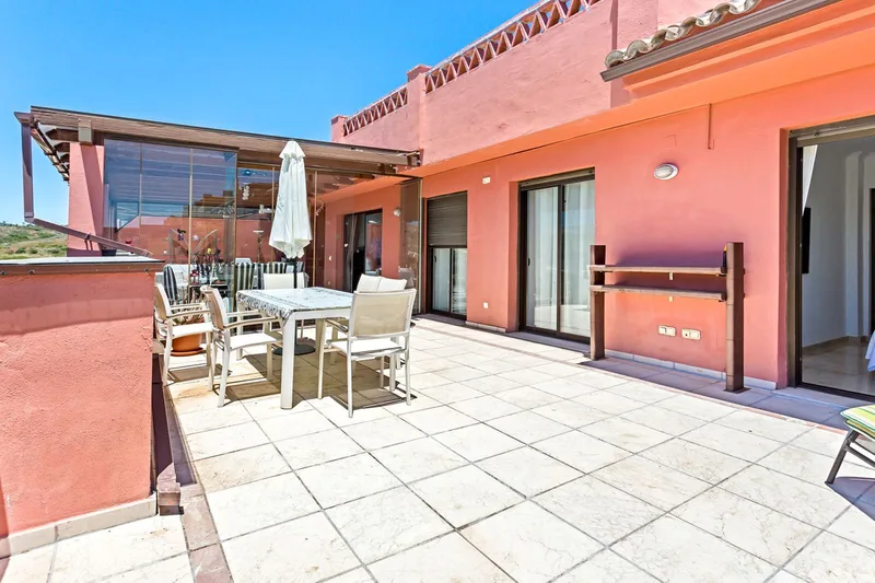 Penthouse in Casares Playa