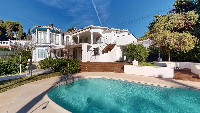 Detached Villa in Caleta de Vélez