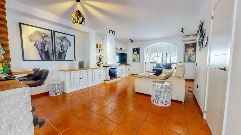 Semi-Detached House in Benahavís