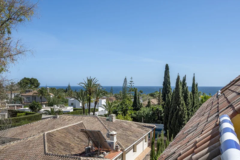 Penthouse Duplex in Bahía de Marbella