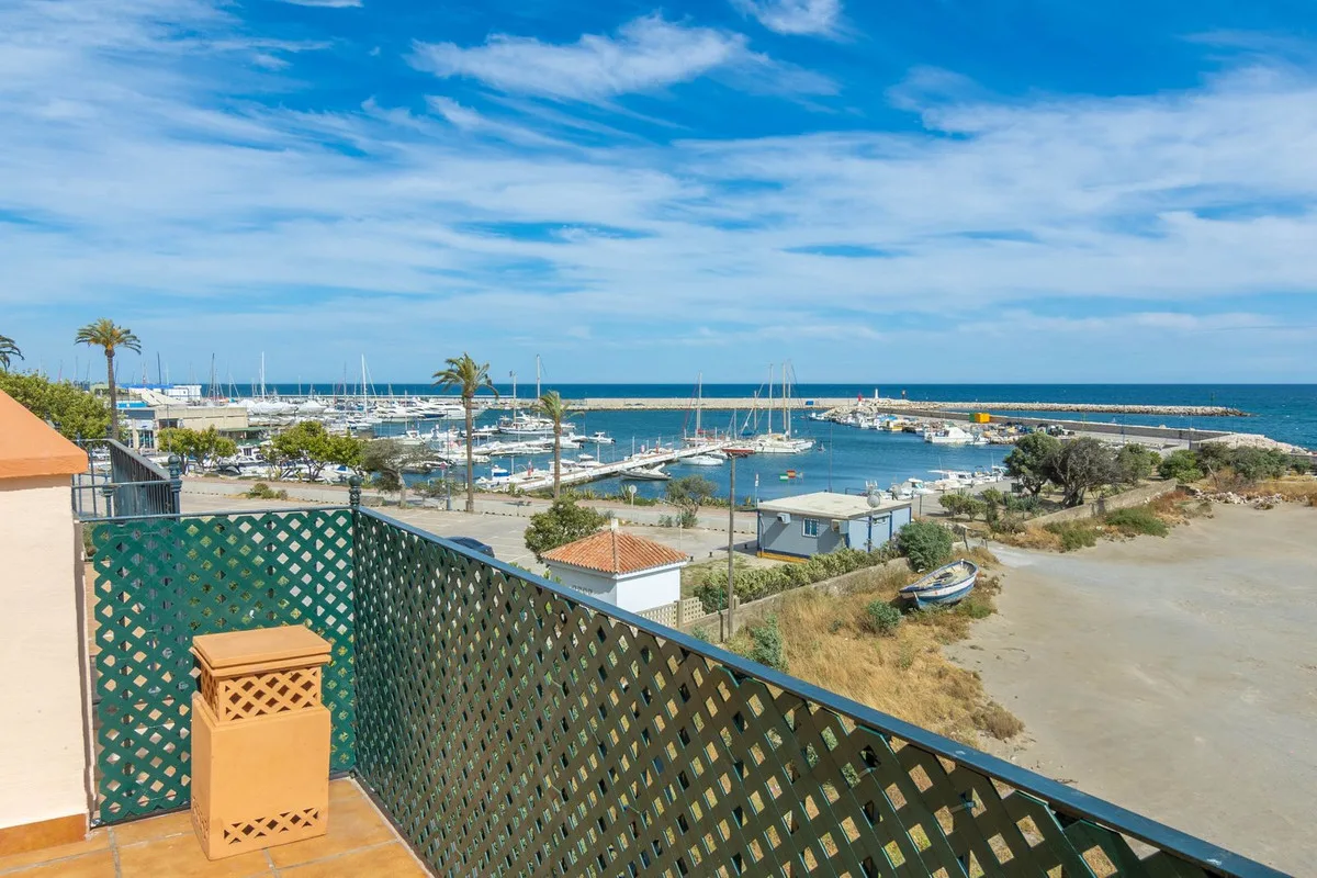 Casa adosada in Estepona
