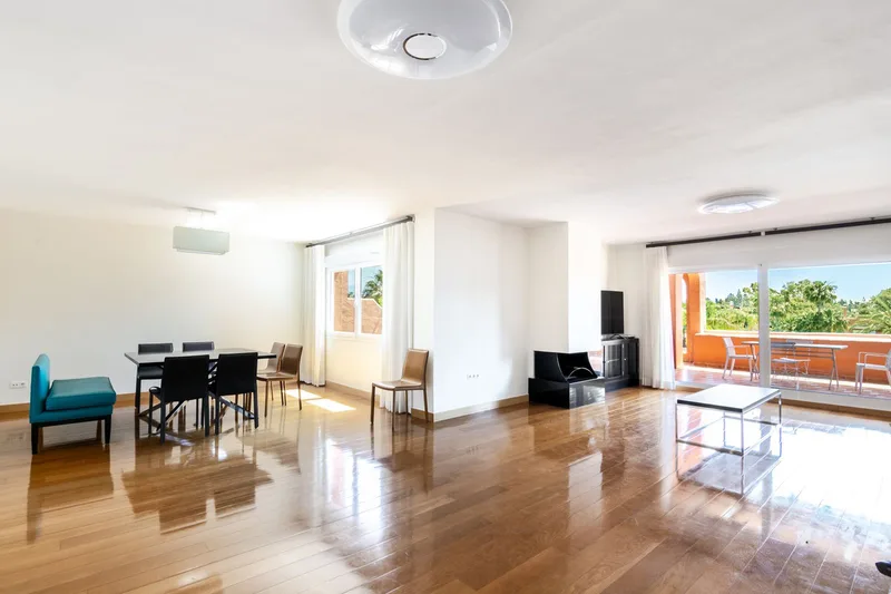Penthouse in Guadalmina Baja