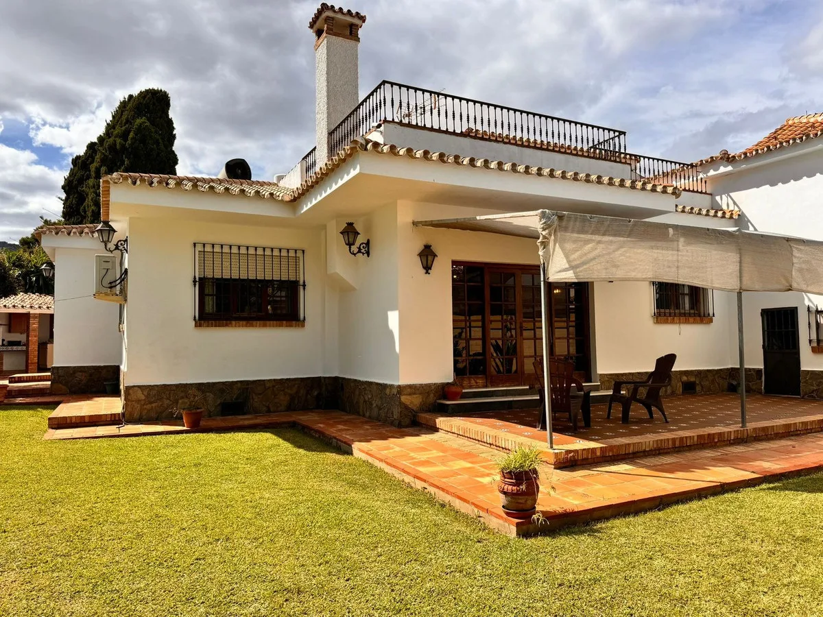 Villa independiente in Churriana