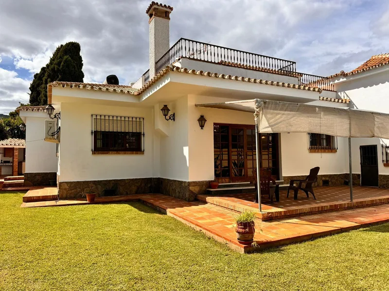 Detached Villa in Churriana