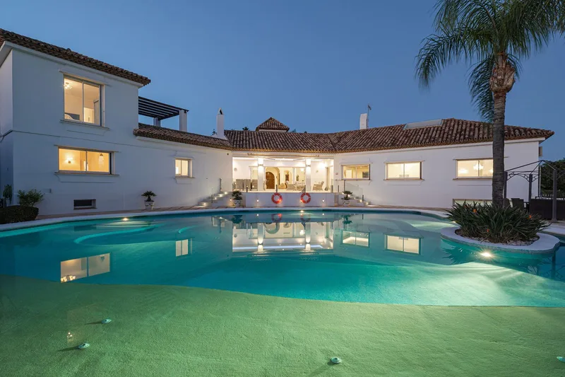 Freistehende Villa · El Paraiso