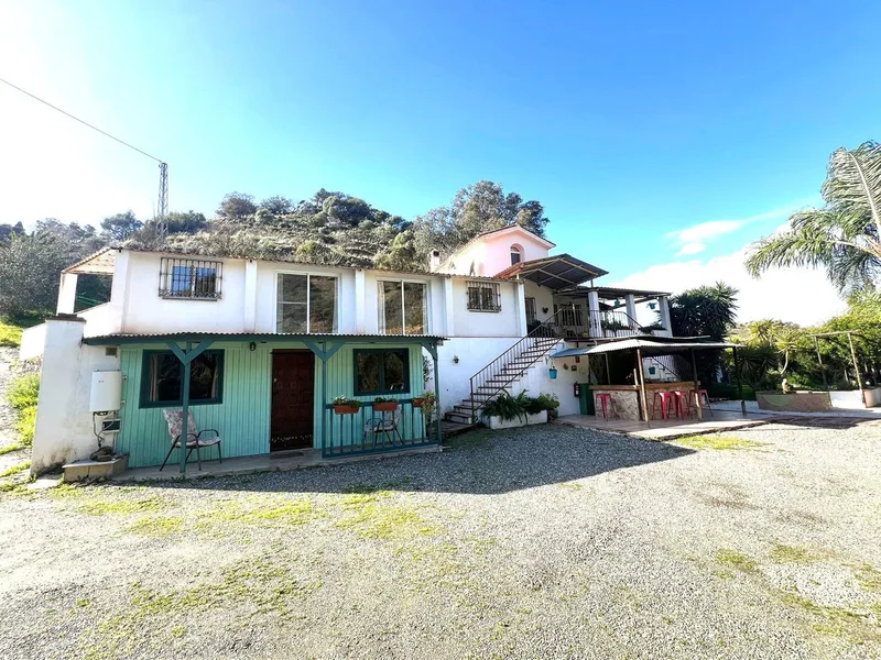 Finca - Cortijo in Coín