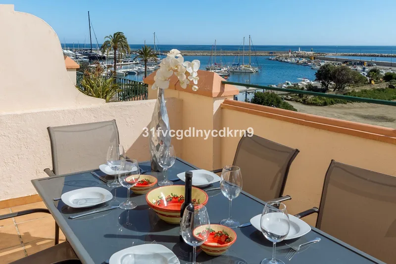 Townhouse in Estepona
