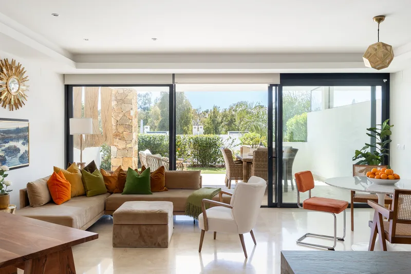 Maison de ville · The Golden Mile