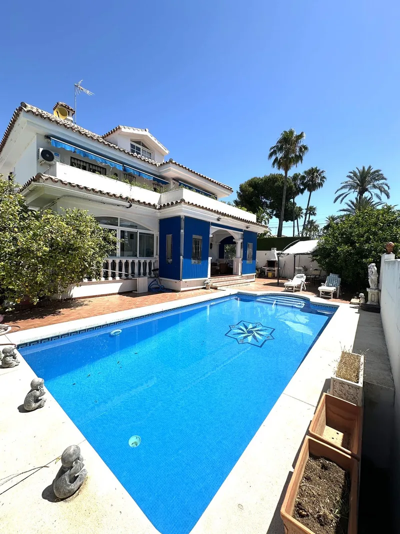 Detached Villa in San Pedro de Alcántara