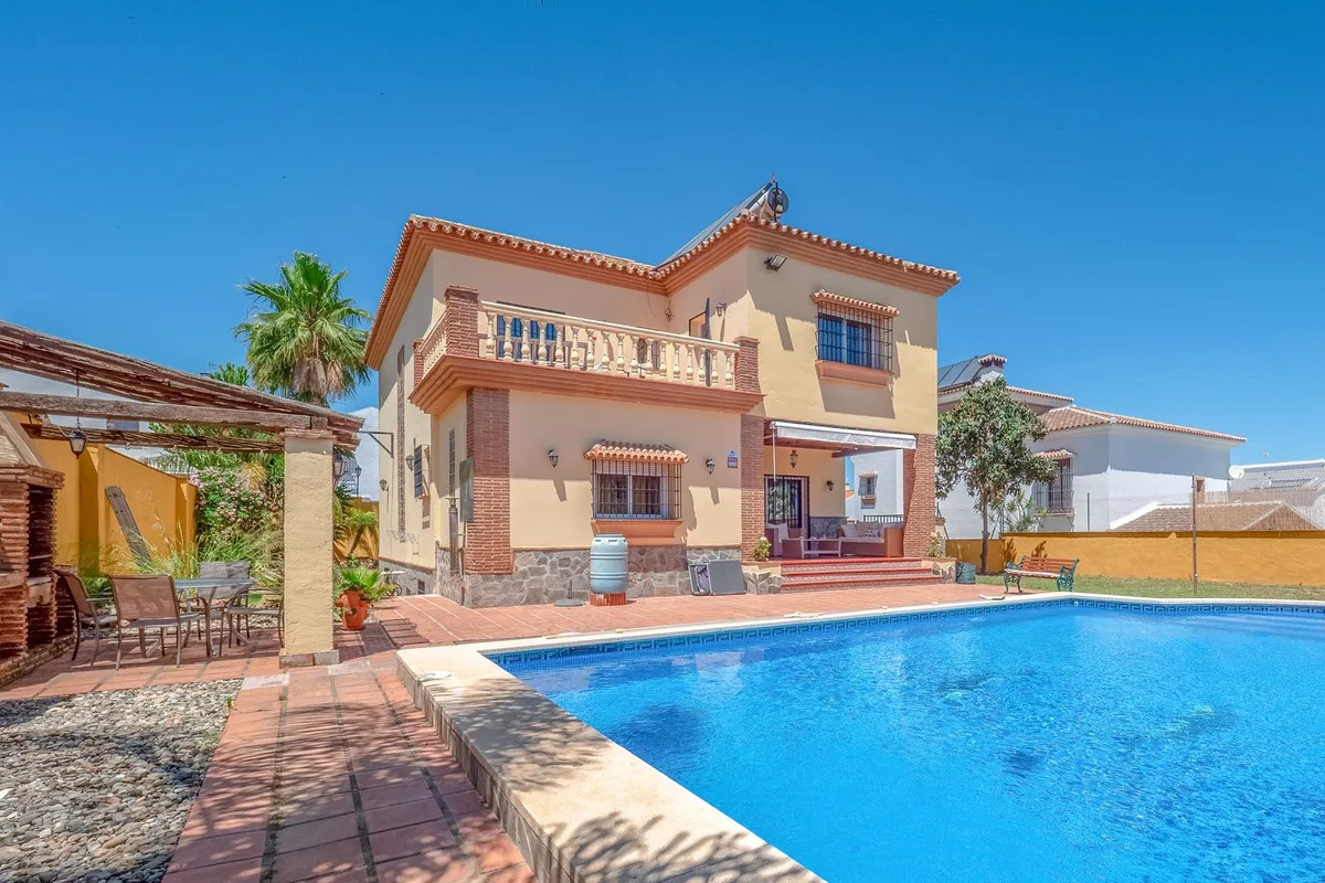 Villa independiente in Alhaurín el Grande