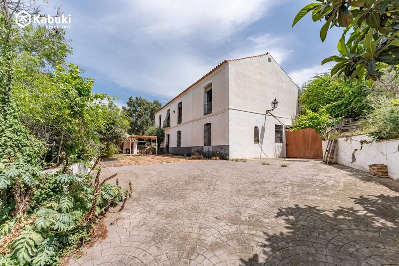 Finca - Cortijo in Campanillas