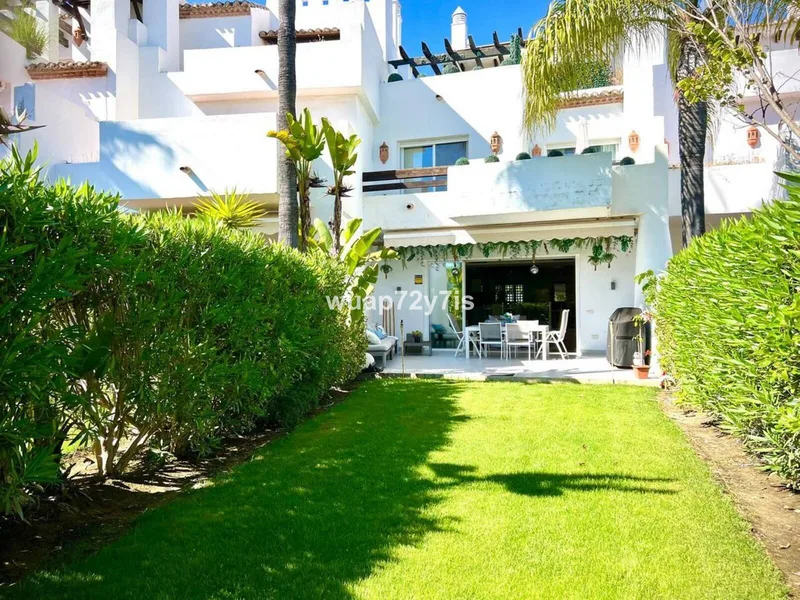 Townhouse in Estepona
