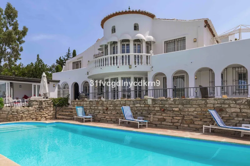 Freistehende Villa · Estepona