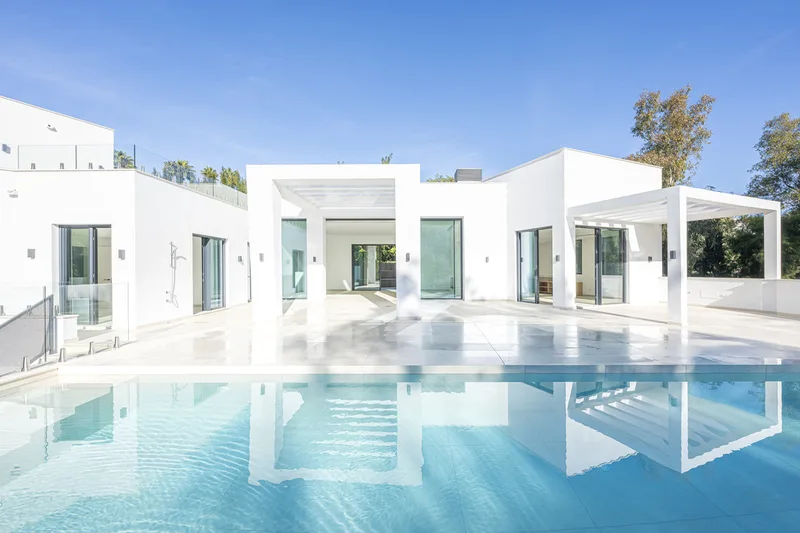 Fritliggende villa · Sotogrande Alto