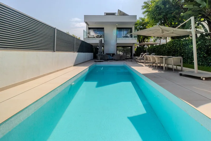 Frittliggende villa · Puerto Banús