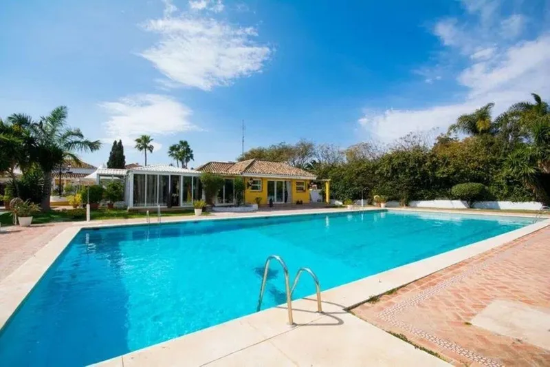 Townhouse in Guadalmina Baja