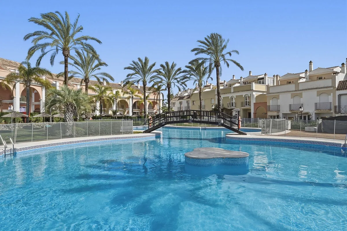 Casa adosada in Bahía de Marbella