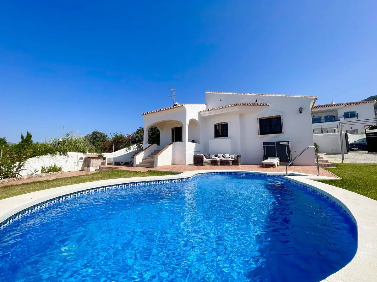 Вилла in Nerja
