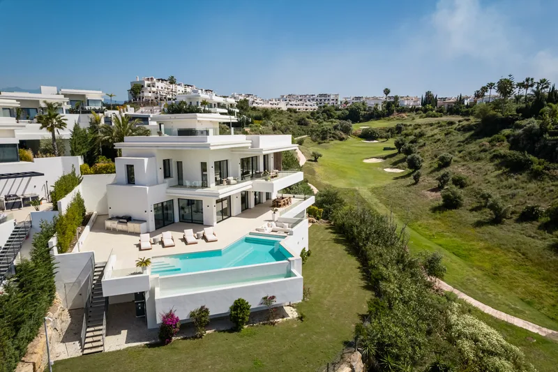 Villa independiente · Estepona