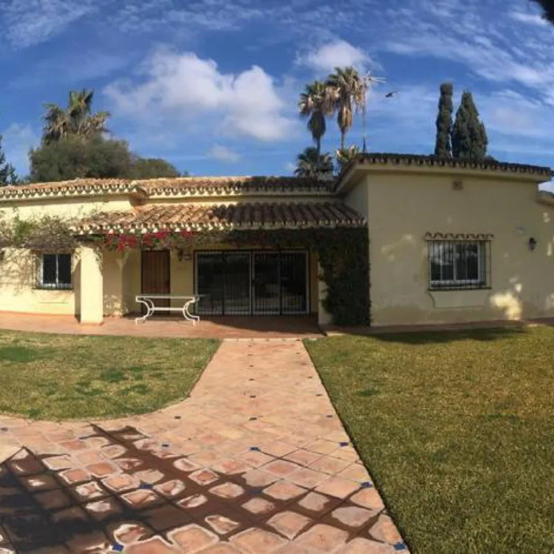 Finca · Cortijo · Estepona