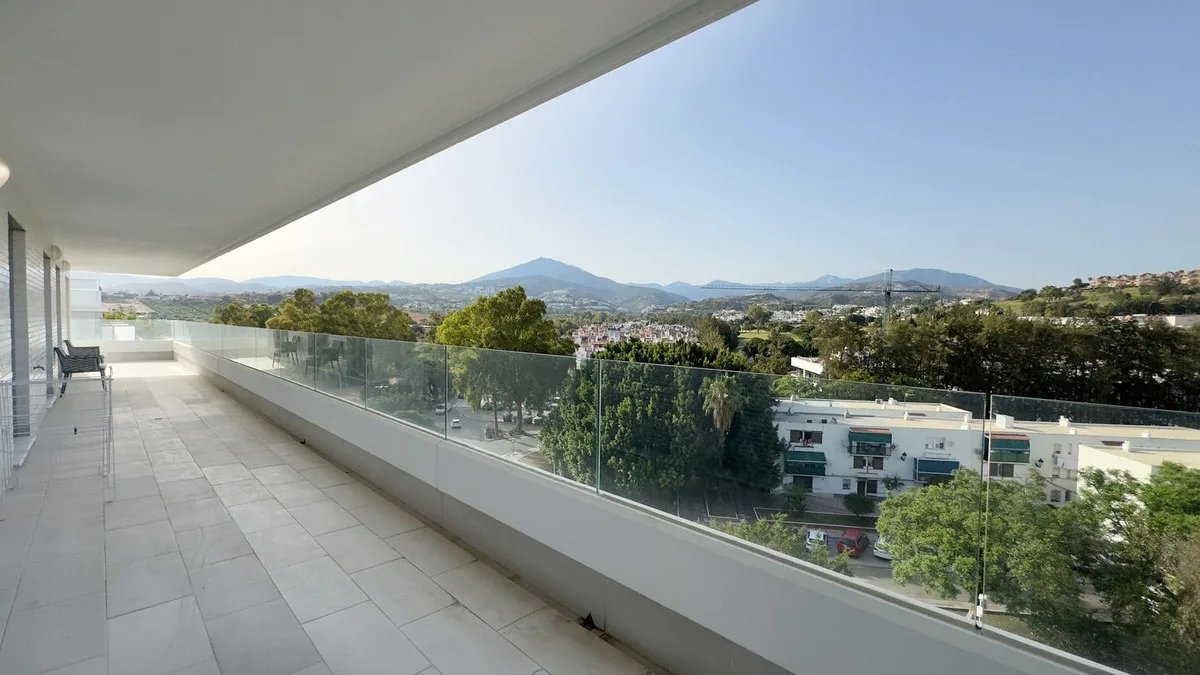 Ático apartamento in Nueva Andalucía