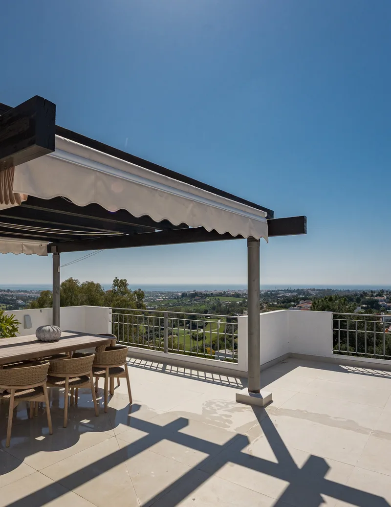 Toppleilighet over to plan · La Quinta