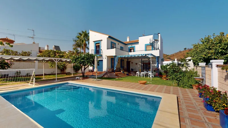 Detached Villa in Chilches