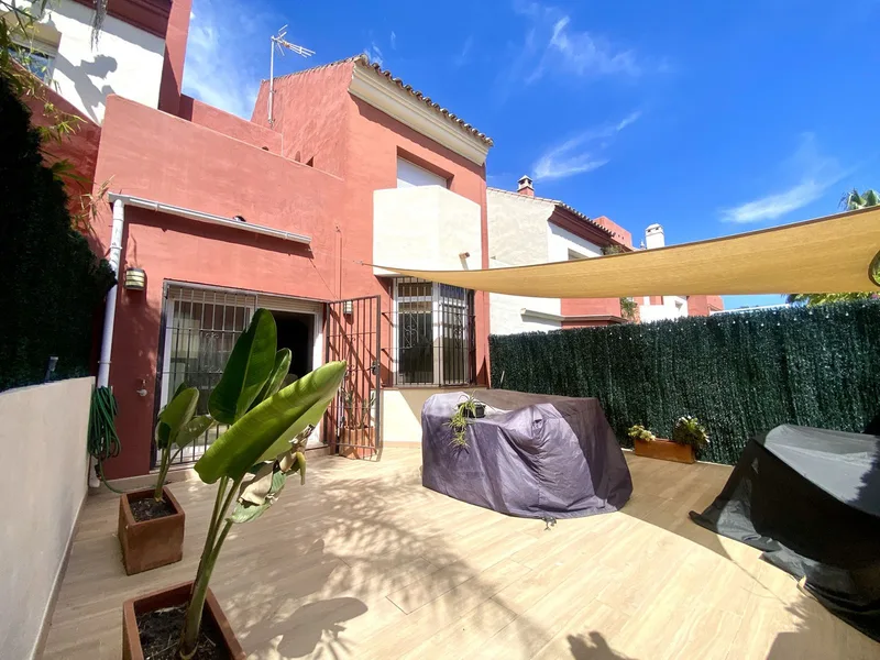 Townhouse in Estepona