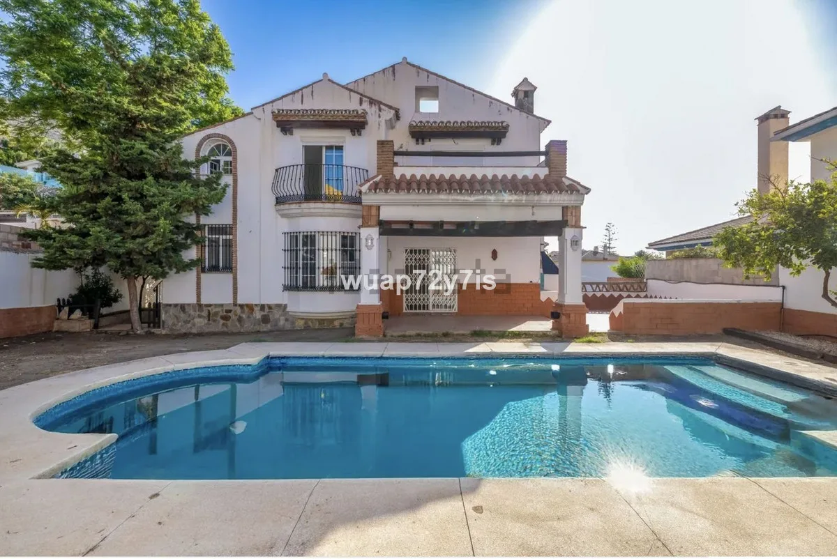 Villa independiente in Benalmadena