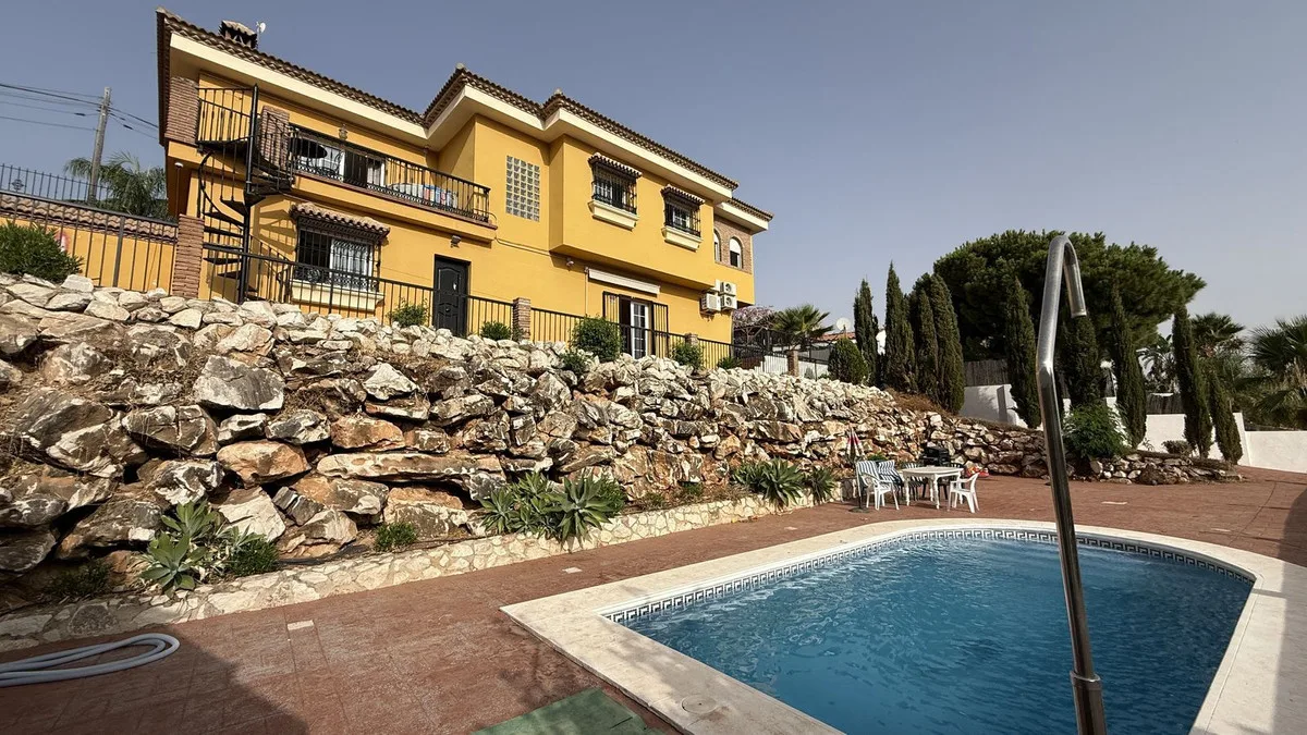 Villa independiente in Alhaurín de la Torre