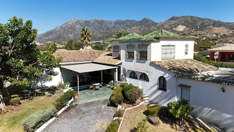 Detached Villa in Marbella