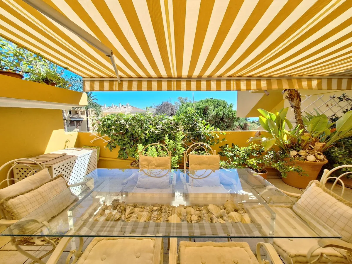 Пентхаус-дуплекс in Elviria