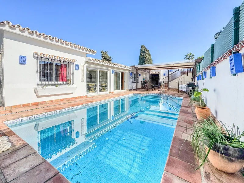 Detached Villa in Costalita