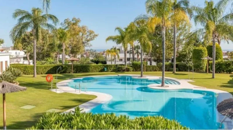 Penthouse in Nueva Andalucía