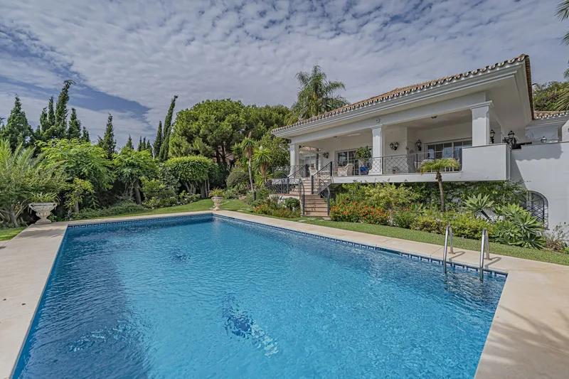 Freistehende Villa · El Paraiso