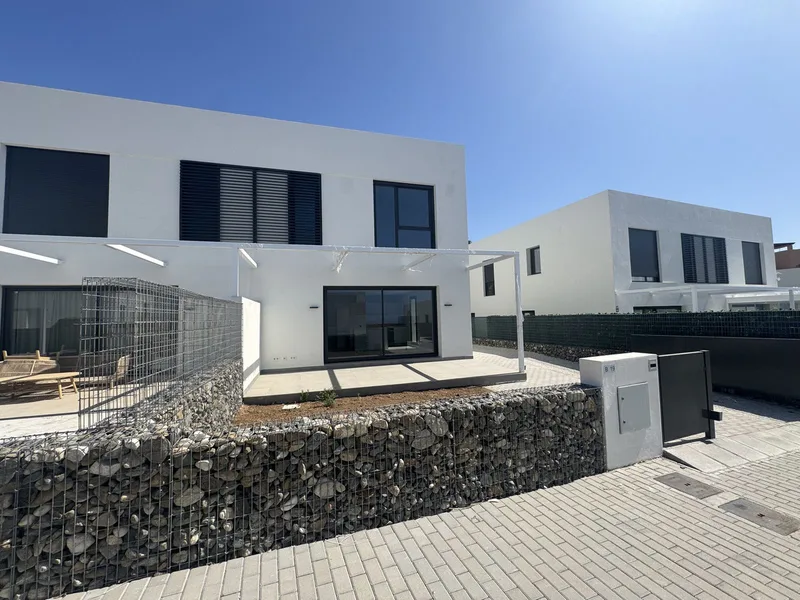 Townhouse in Riviera del Sol
