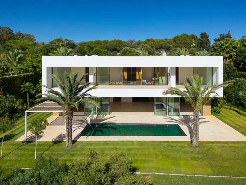 Villa independente · Casares