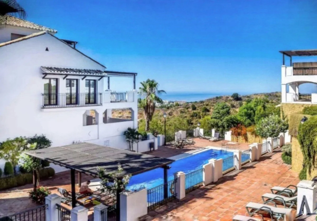 Penthouse in Altos de los Monteros