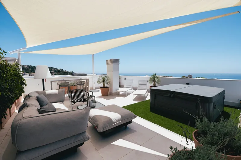 Penthouse Duplex in Higueron
