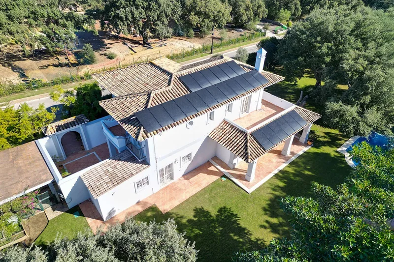Villa indipendente · San Roque Club