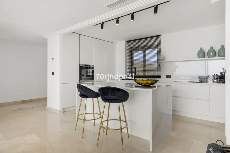 Penthouse in Estepona