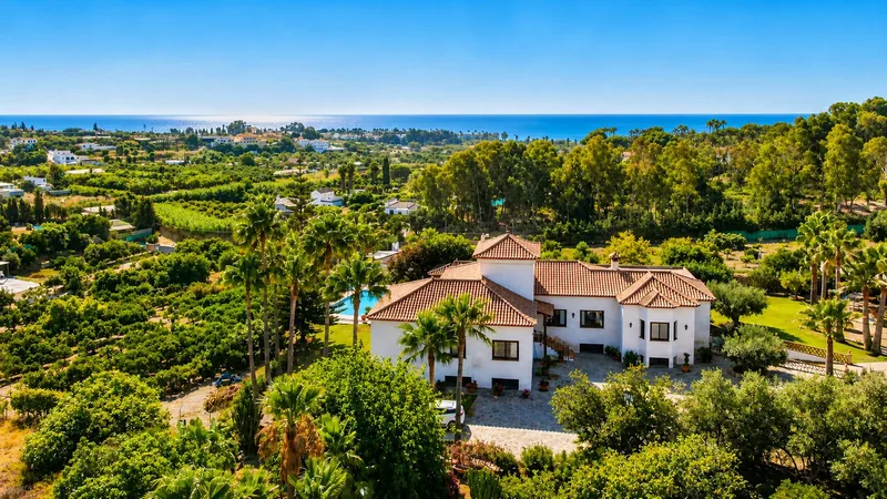 Finca · Cortijo · Estepona