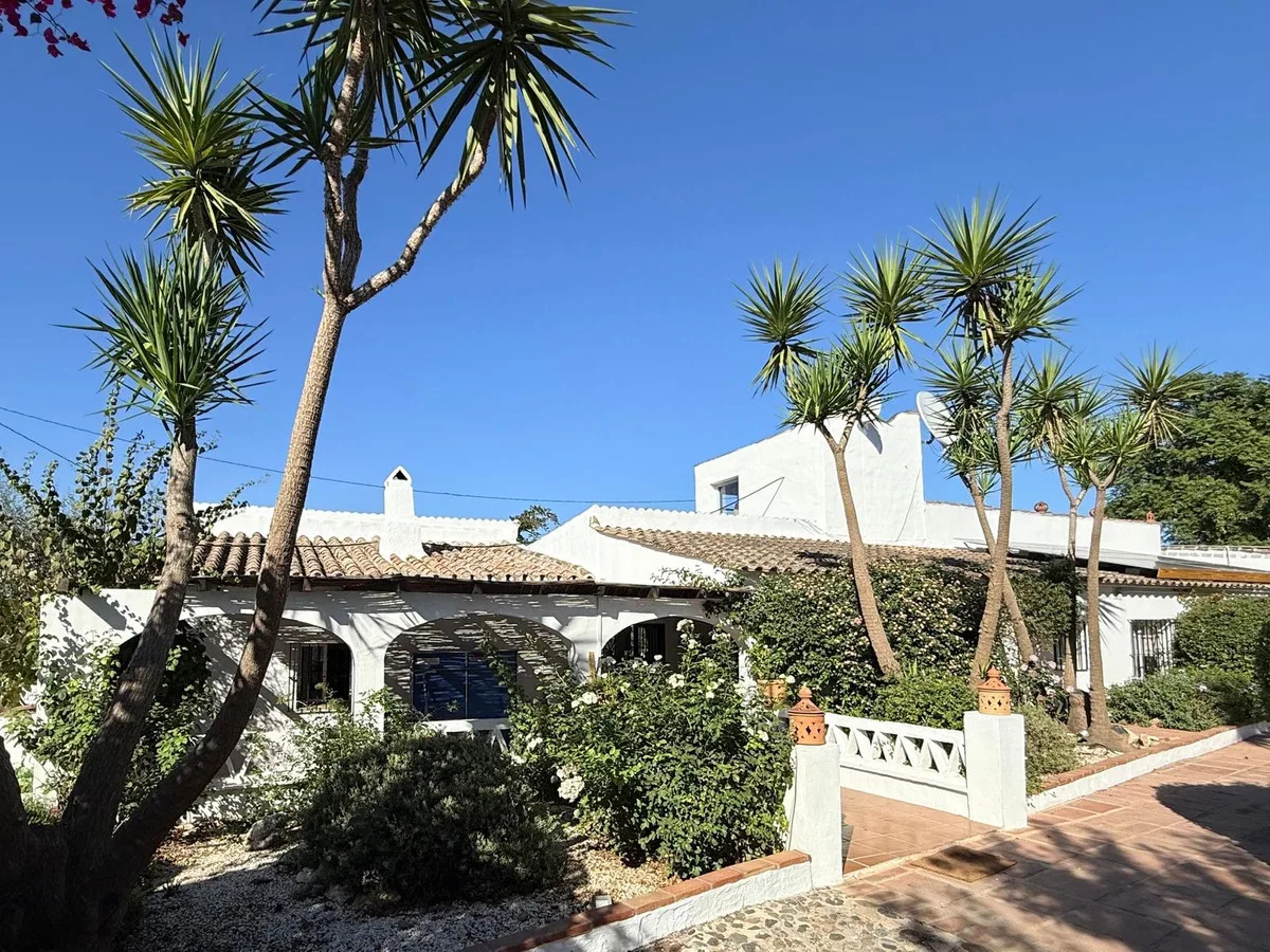 Finca · Cortijo in Coín