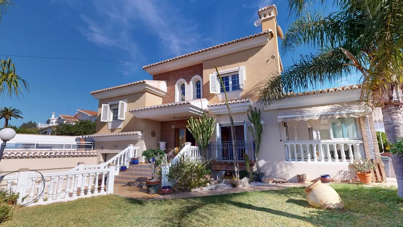 Detached Villa in Caleta de Vélez