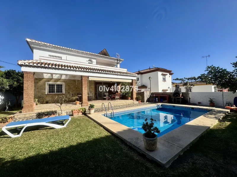 Detached Villa in Torremolinos