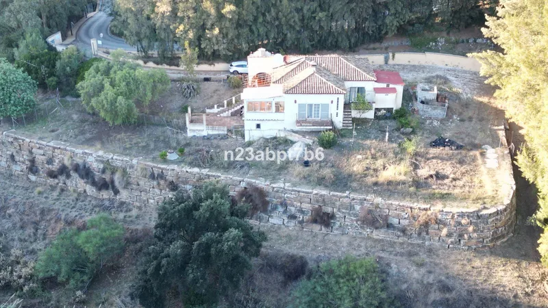 Detached Villa in Los Almendros